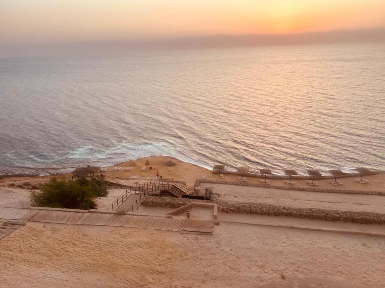 OH Beach Resort Sweimeh Exterior foto